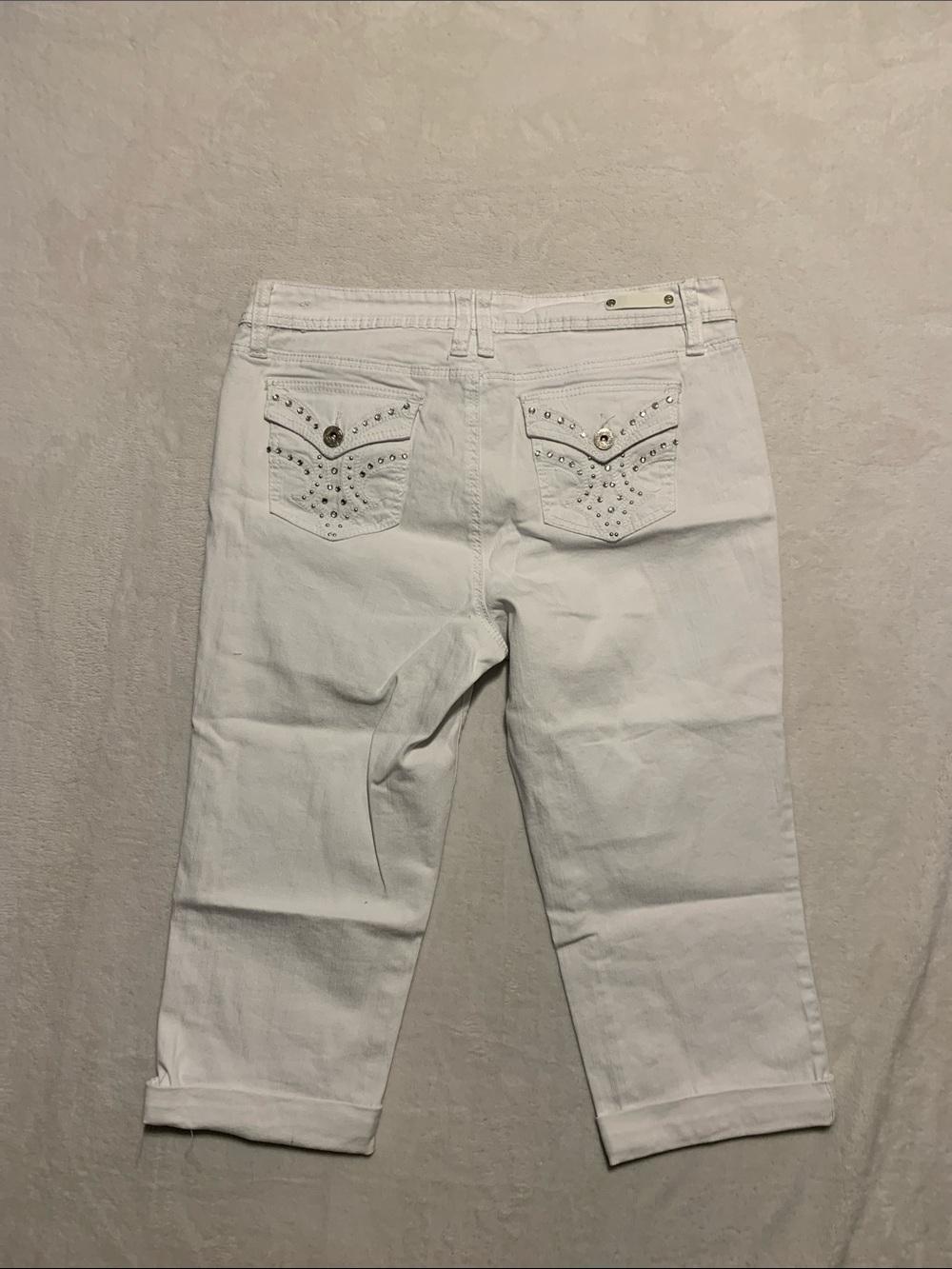 ROYALTY BY YMI WHITE Cuffed CAPRI CROPPED JEANS bling size 14